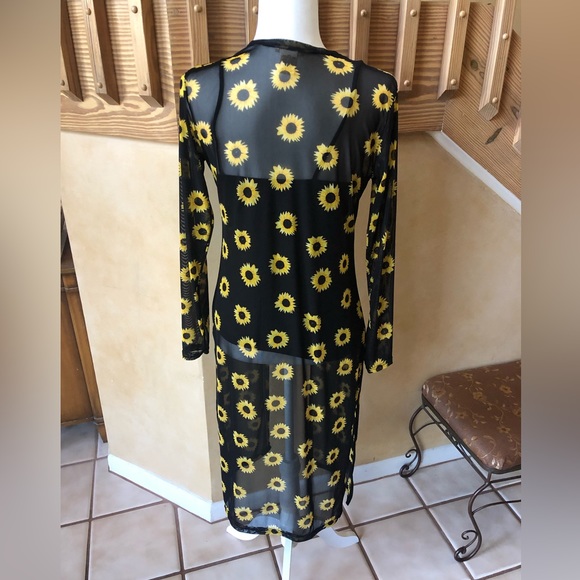 NYC Sunflower Sheer Duster Cardigan - Picture 2 of 8